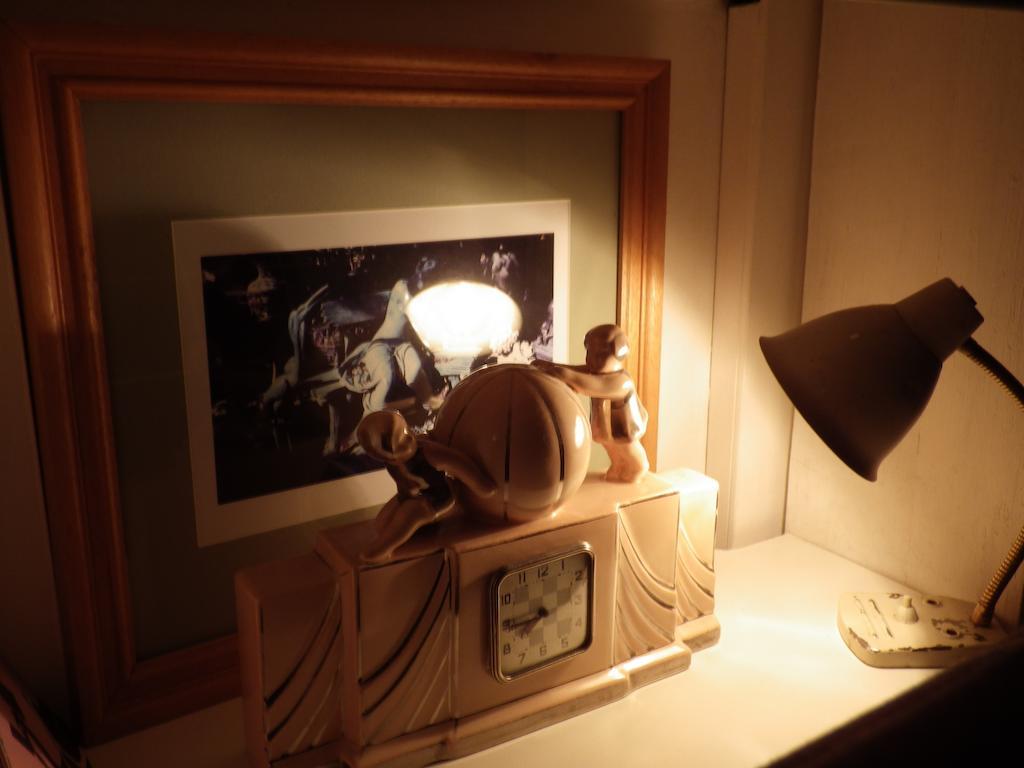 Appartement 2 Pieces Proche Du Sacre Coeur Paris Exterior photo